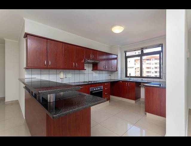 3 BEDROOM APARTMENT RENTED IN CENTURY CITY